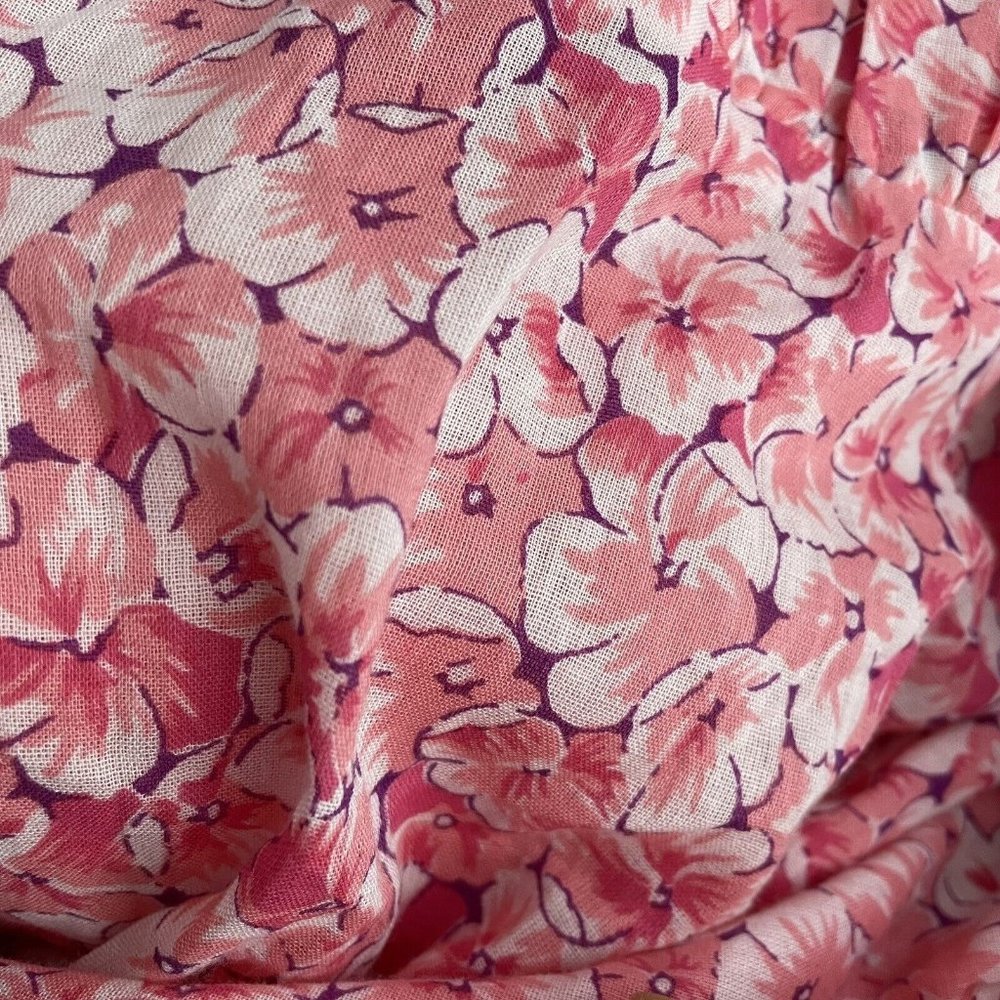 Gorgeous BANJANAN Iris Pink Floral Smocked Soft Cotton Clover Field Summer Dress - Picture 5 of 9
